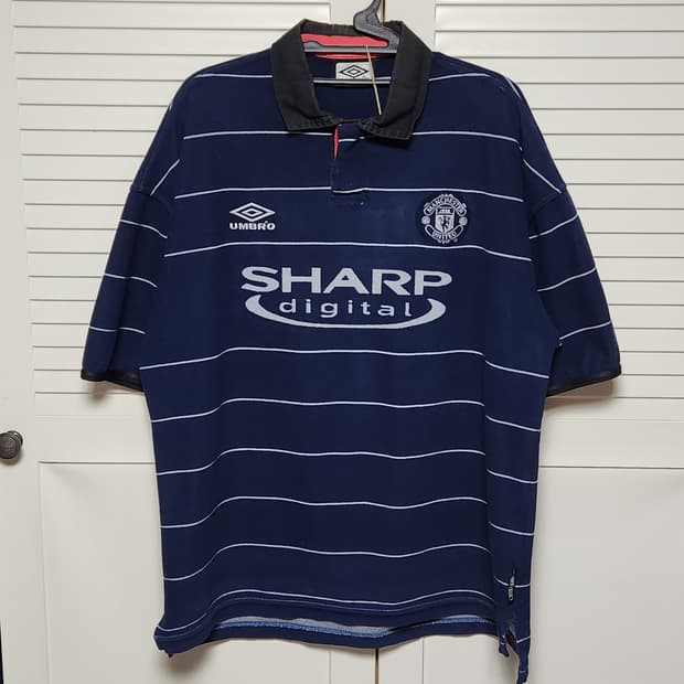 99-00 맨체스터 유나이티드 어웨이 엄브로 유니폼 반팔