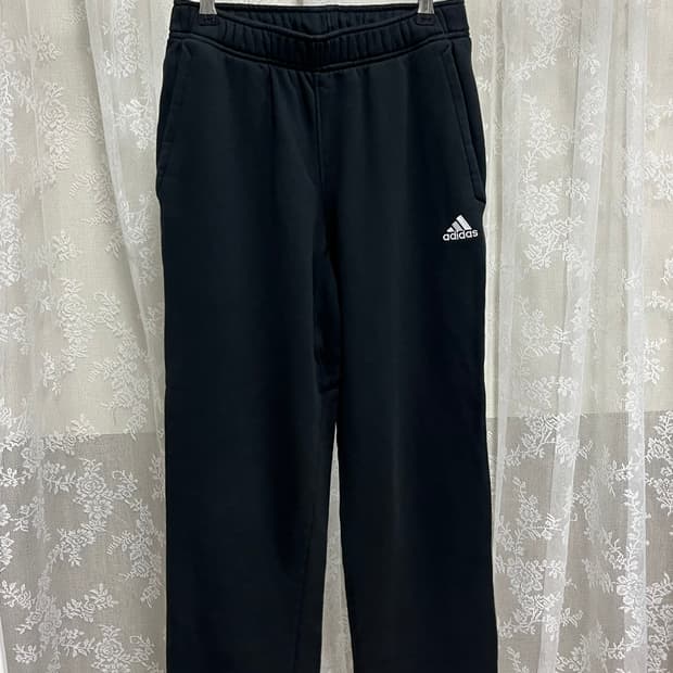 S) 아디다스 에센셜 플러스 트레이닝 팬츠 블랙