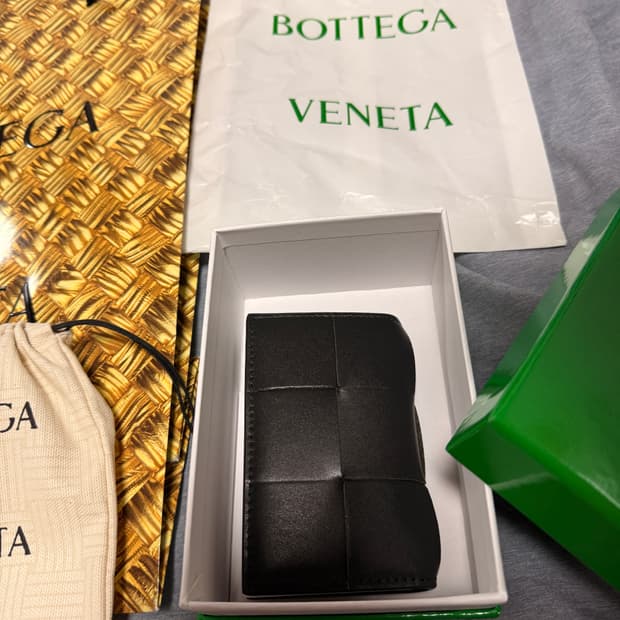 보테가베네타 카드지갑 풀구성 (마지막가격내림)