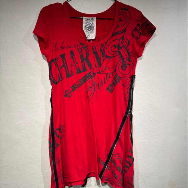 Glitz Red side zipper point mini one pic