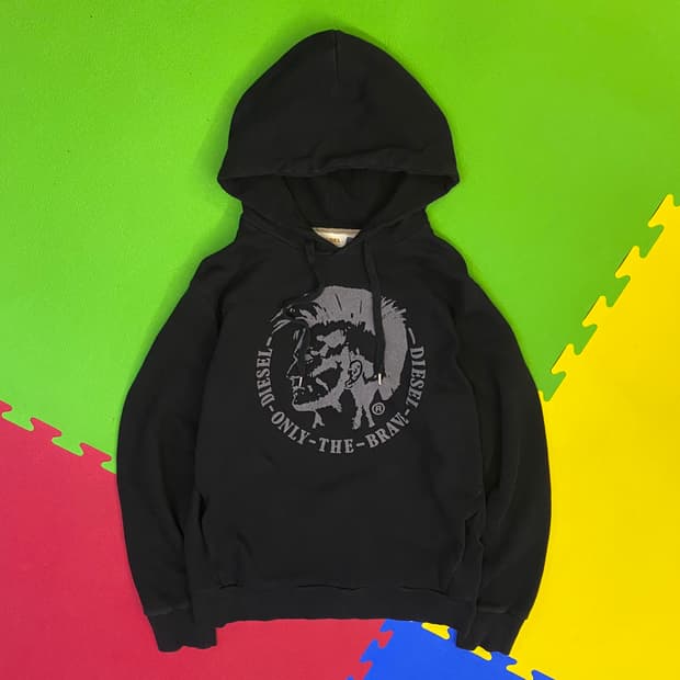 DIESEL 디젤 벨벳 프린팅 후드 티셔츠