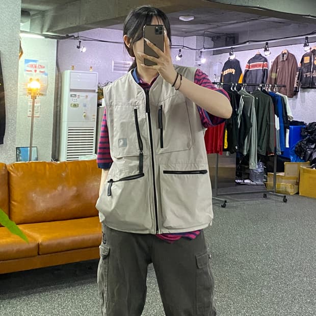 칼하트WIP 헤이스 포켓 베스트 B4909