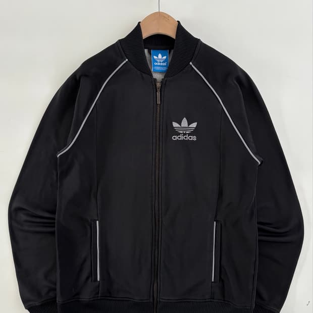 Adidas 아디다스 블랙컬러 슈퍼스타 트랙탑