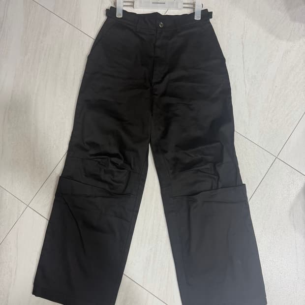 해칭룸 아머팬츠 블랙 2사이즈