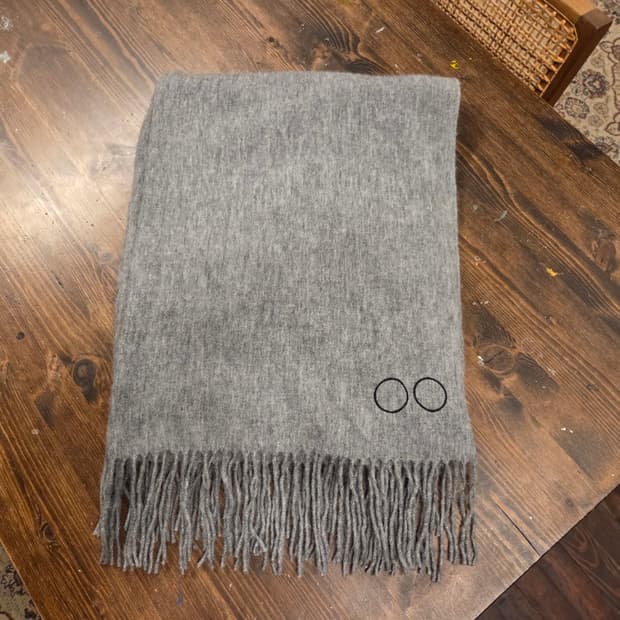 송지오옴므 머플러