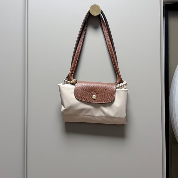 Longchamp 백