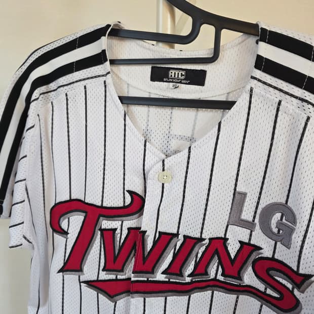 LG트윈스 2011시즌 홈 어센틱 유니폼 95