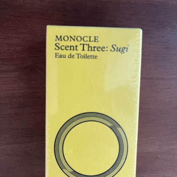 꼼데가르송 sugi