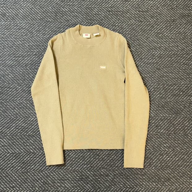 리바이스 골지 니트 긴팔티 베이지 S