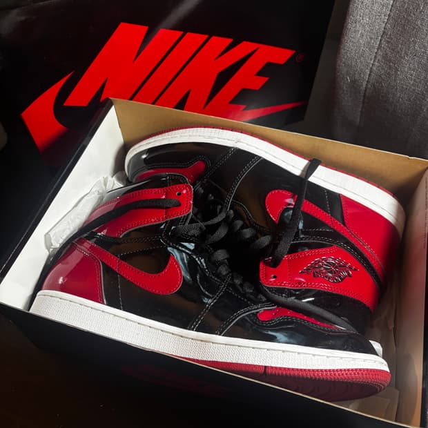 나이키 조던 1 레트로 하이 OG 페이던트 브레드