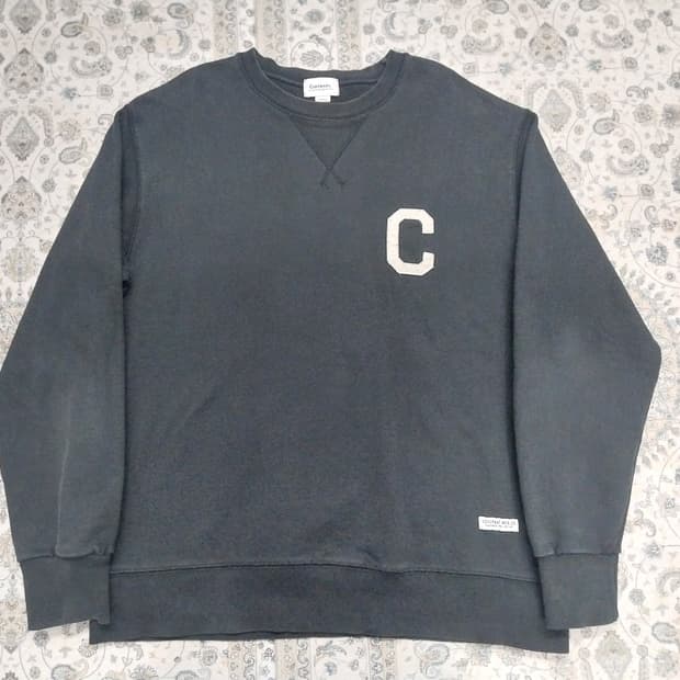 커버낫 C 로고 블랙 맨투맨 L