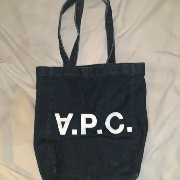 아페쎄 A.P.C. 에코백