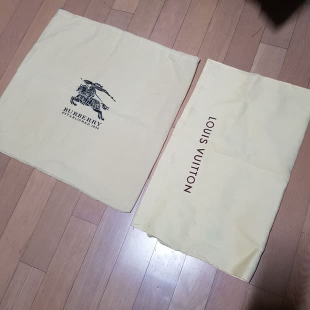 루이비통 + 버버리 / 더스트백 