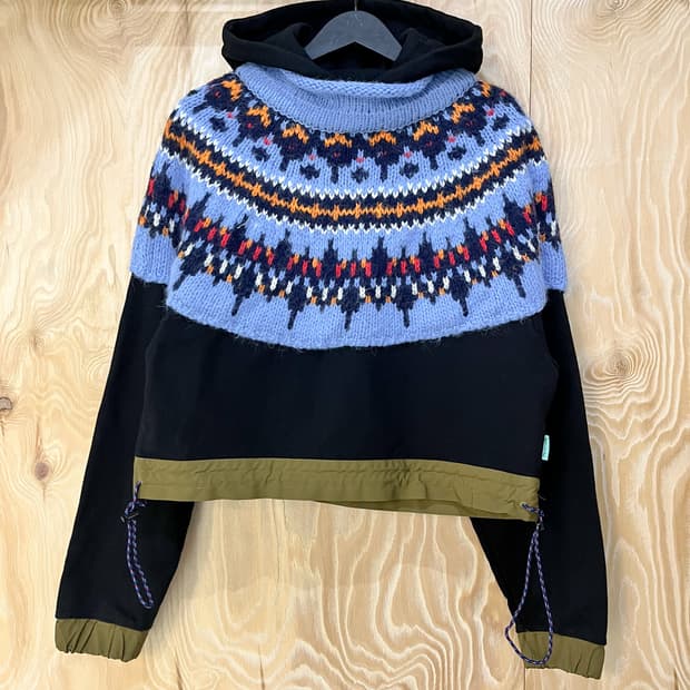 앤더슨벨 노르딕 콤보 크롭 니트 후디