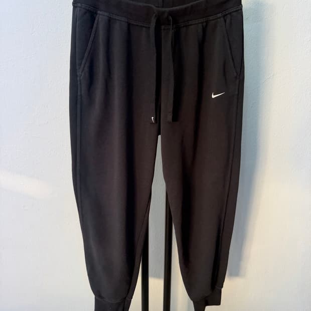 정품) 나이키 여성 드라이핏 블랙 조거 바지 M