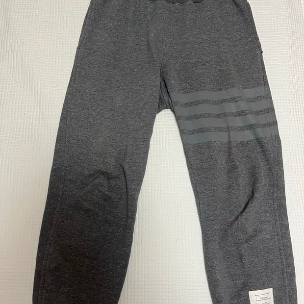 정품 톰브라운 토널 4바 스웨트 트레이닝 팬츠