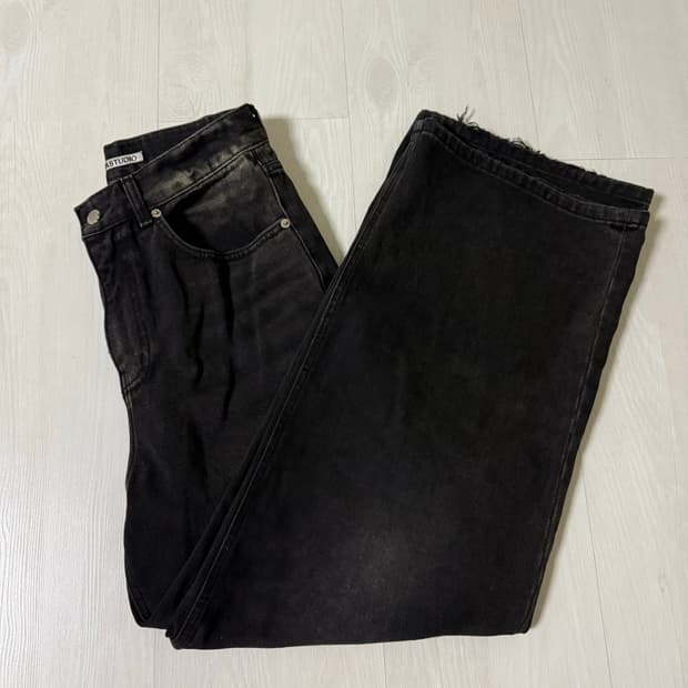 비바스튜디오 흑청 팬츠