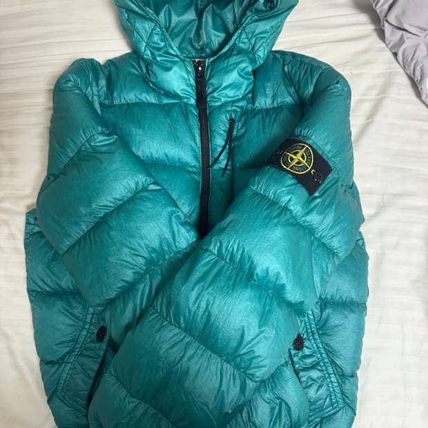 스톤아일랜드 가먼트다이드 패딩 M