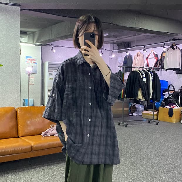 파르티멘토 시어서커 딥그레이 체크 반팔 셔츠 B4552 