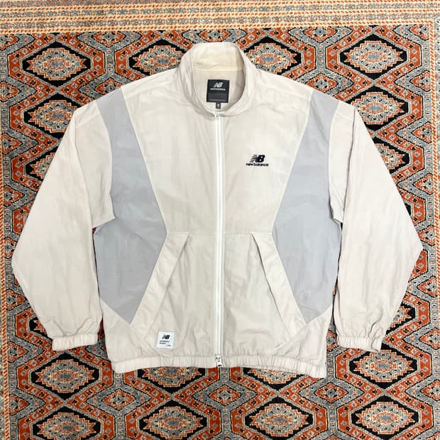 뉴발란스 플라잉 웜업 연핑크 바람막이 자켓 남성S