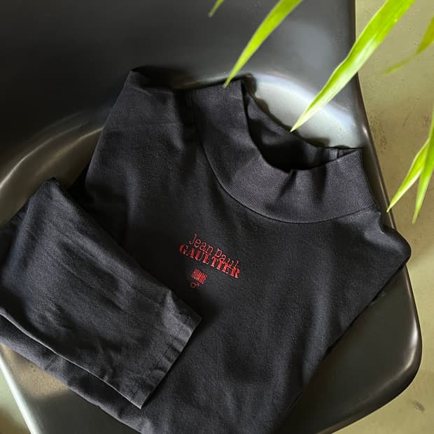 Jean Paul Gaultier MockNeck sleeve (~55)