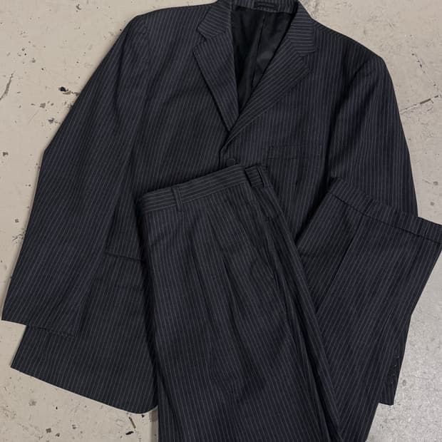 조르지오 아르마니 클래식 스트라이프 수트 셋업 