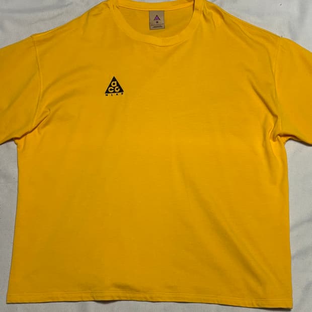 🫶🏻 나이키 ACG 옐로우 반팔티 🫶🏻