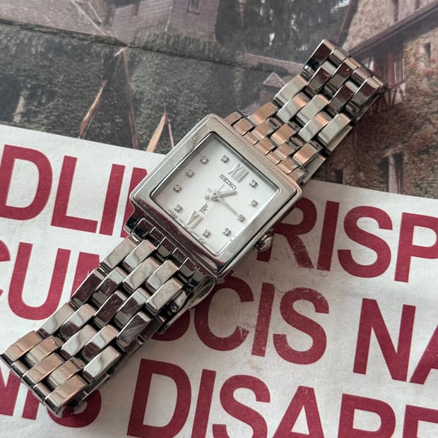 세이코 Seiko 쿼츠 lk 루키아 스퀘어 레이디스