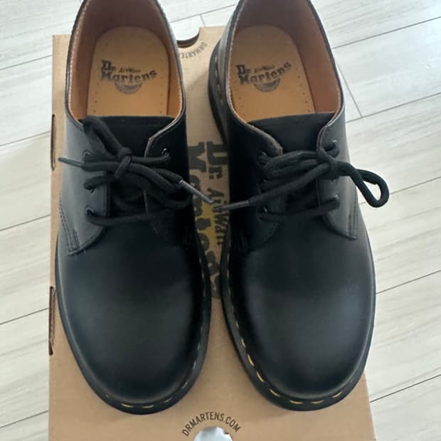 닥터마틴 스무스 (260 새상품)
