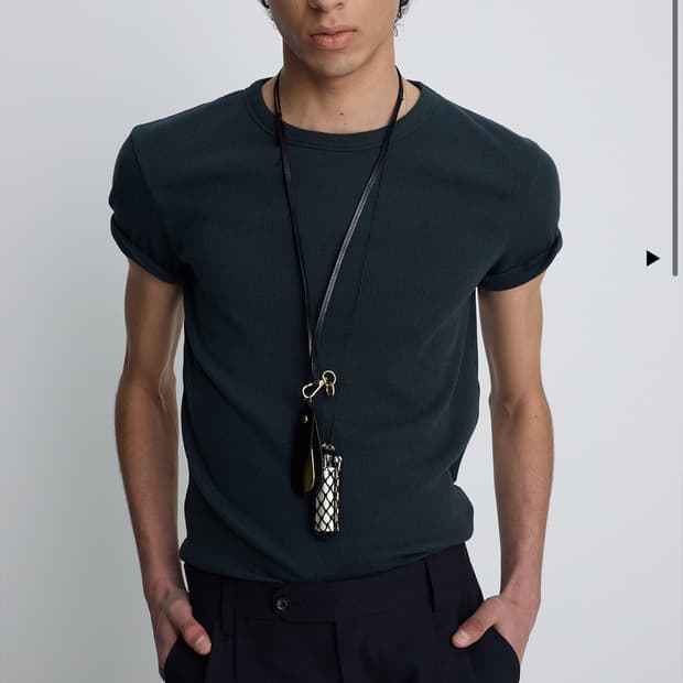 토니웩 SOFT RIBBED FITTED T-SHIRT NAVY TEAL