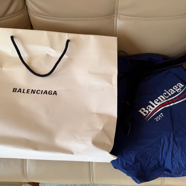 [46] 발렌시아가 2017 웨이브 롱 레인코트 자켓