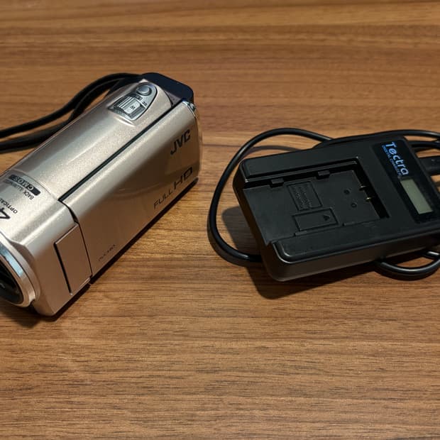 Jvc everio gz-e140-n 빈티지 캠코더 살몬 컬러