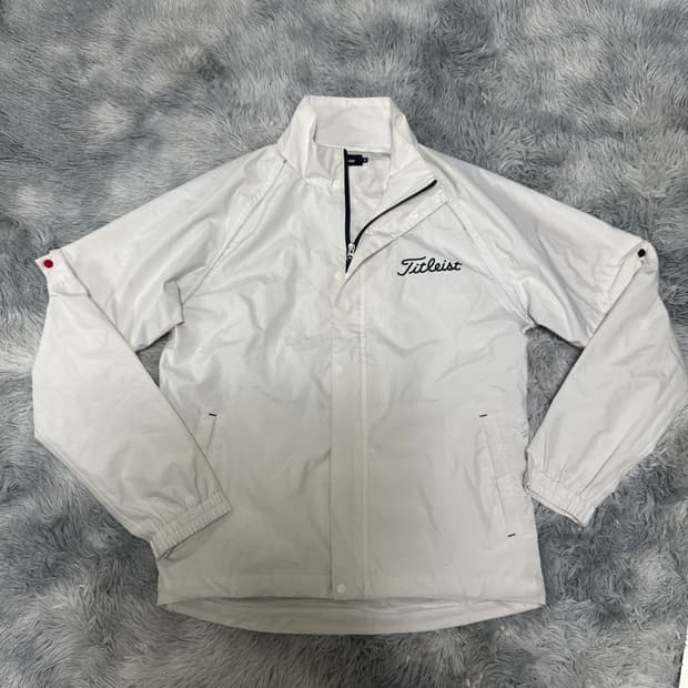 타이틀리스트 재팬 바람막이 반팔분리가능 L사이즈