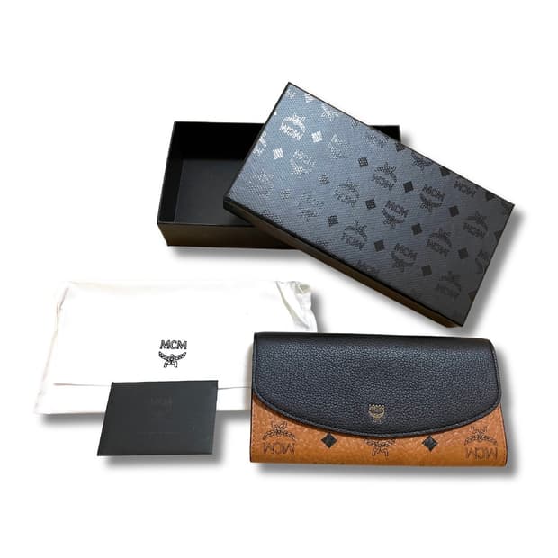 MCM Wallet Visetos Momogram