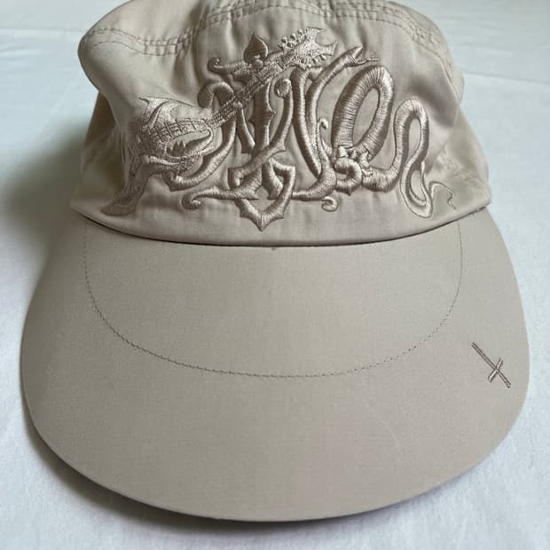 LAD MUSICIAN ANTI-CROSS BIG VISOR CAP