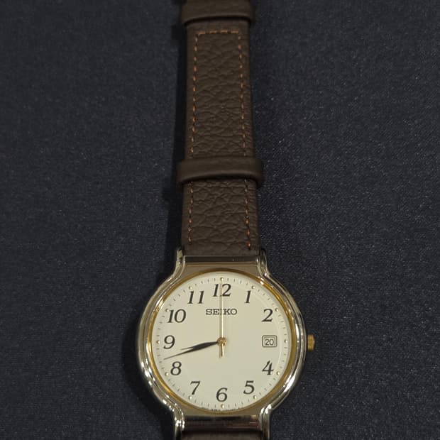 SEIKO 80-90 세이코
쿼츠 아라비아 숫자 [배터리 신품]