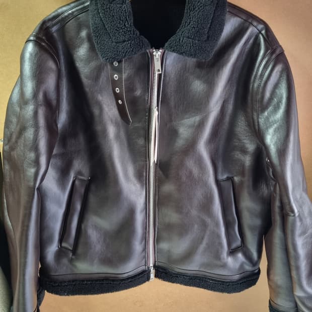 수아레 남성 무스탕 자켓 