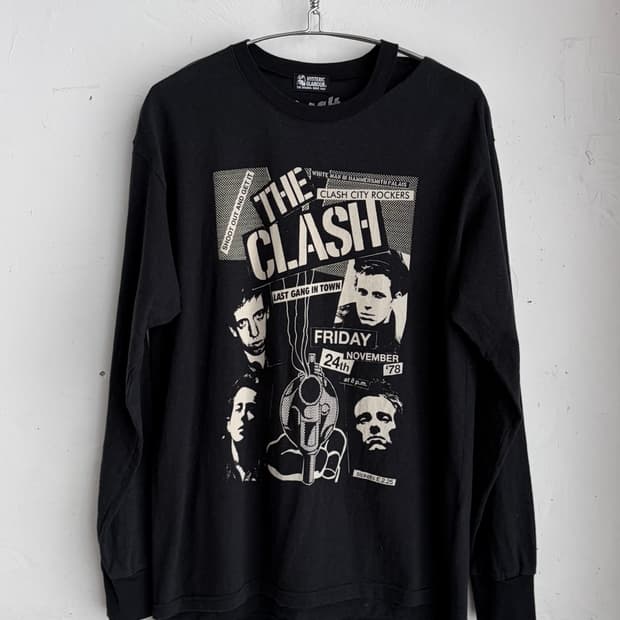 히스테릭 글래머 x THE CLASH 컷아웃 롱슬리브 
