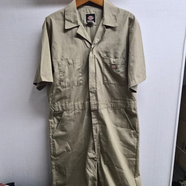 L) 디키즈 점프수트 팝니다