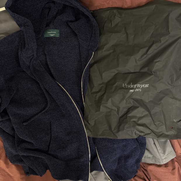 언더마이카 네이비 후드집업