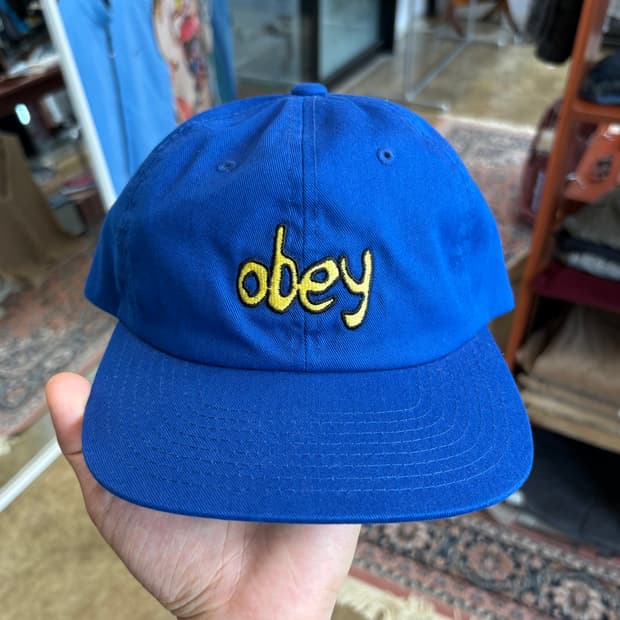 오베이 OBEY 블루 샘플 캡
