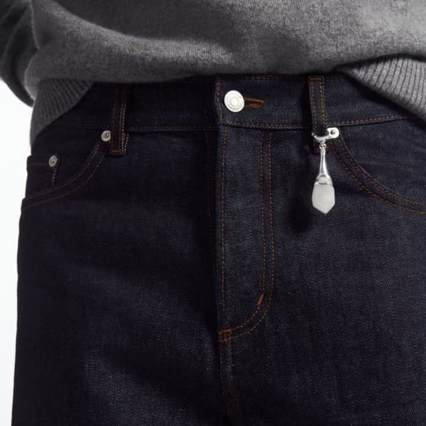 코스 cos 세미 프레셔스 스톤 참 키링 키체인