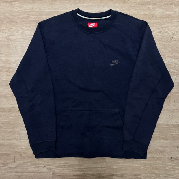 나이키 라운드 맨투맨