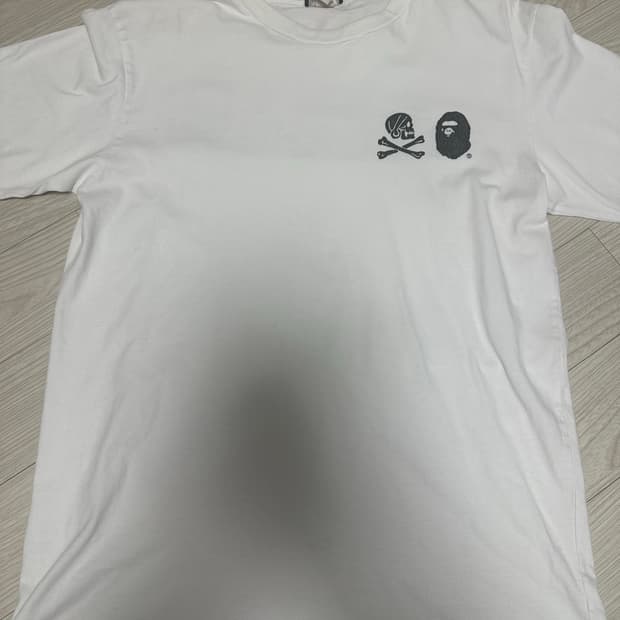 네이버후드 X bape 베이프 콜라보 반팔