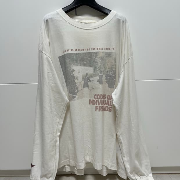 폴리테루 프렌즈 롱슬리브 3