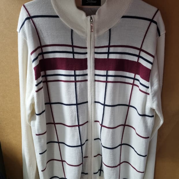 타이틀리스트 격자무늬 남성 방풍니트 