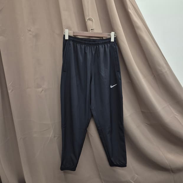 나이키 드라이핏 챌린저 우븐 러닝 팬츠 M