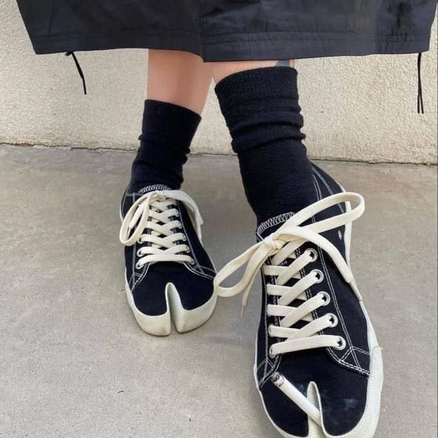 마르지엘라/타비 로우 블랙/42.5사이즈