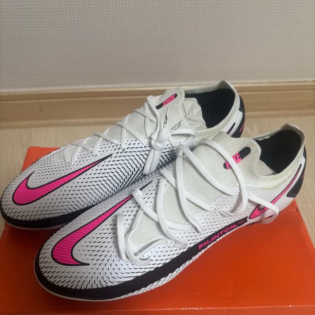 팬텀 GT 엘리트 DF FG 화이트 핑크 블라스트 285(새상품)