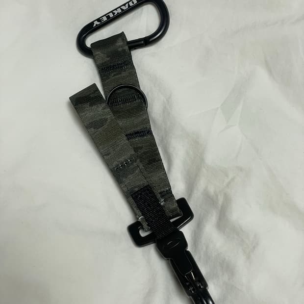 오클리 카라비너 키링